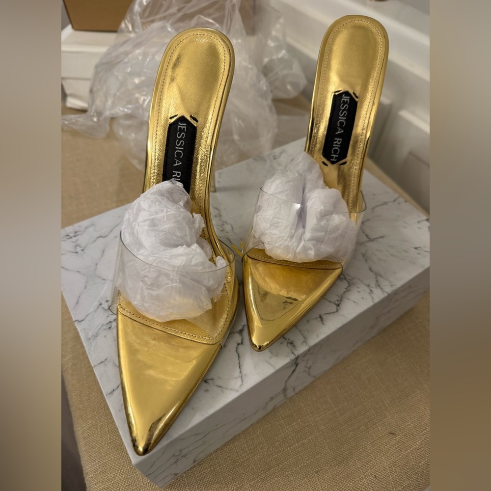Jessica Gold Pointed Toe Heels